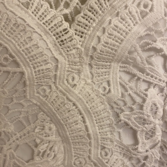 White lace Lulus brand dress - Picture 5 of 7